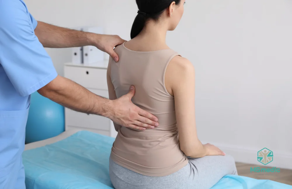 กระดูกสันหลังคด