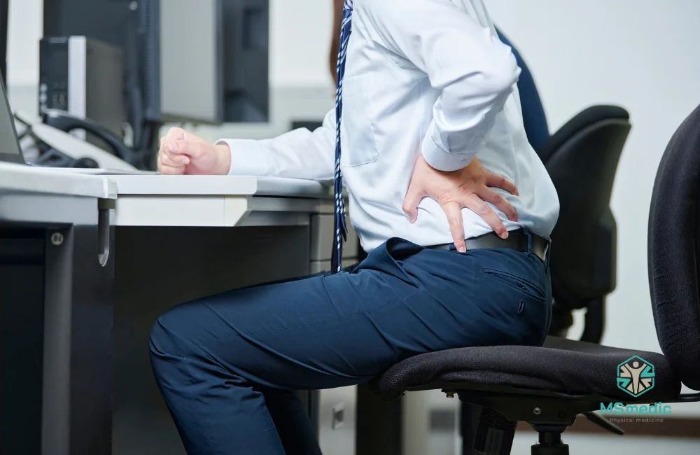 พฤติกรรมเสี่ยงปวดเอวข้างขวา